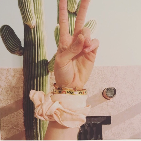 🔥LAST ONE! ✌🏼NWT MADEWELL ‘SANTA FE’ BANDANA!💙 - Picture 3 of 8